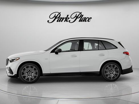 Used 2026 Mercedes-Benz GLC 43 AMG 4MATIC image 6