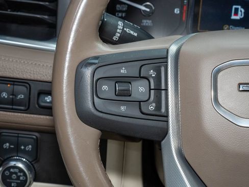Used 2021 GMC Yukon Denali AWD/4WD image 20