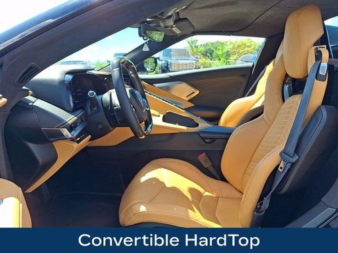 Used 2023 Chevrolet Corvette Z06 RWD image 2