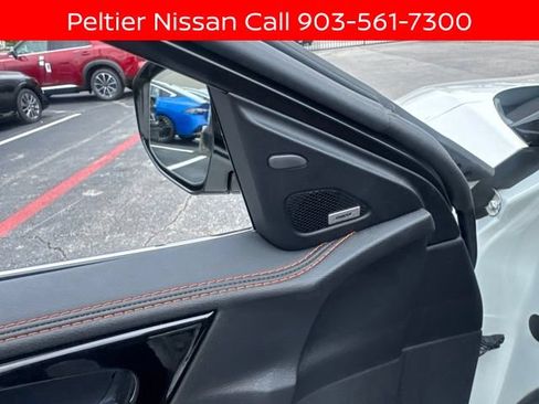 Certified 2020 Nissan Maxima Platinum w/ Reserve Package FWD image 11