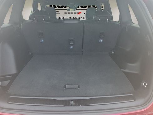 Used 2024 Jeep Grand Cherokee Altitude AWD/4WD image 17