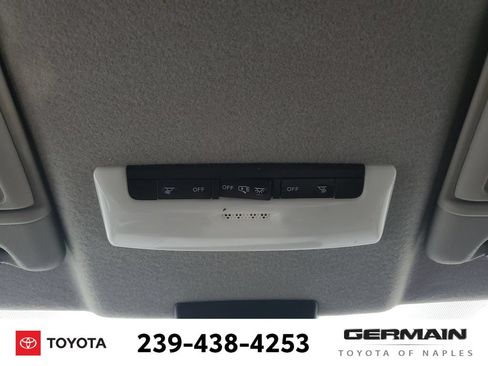 Used 2023 Nissan Kicks SV FWD image 34