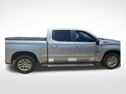 Used 2020 Chevrolet Silverado 1500 LT w/ Texas Edition AWD/4WD image 12