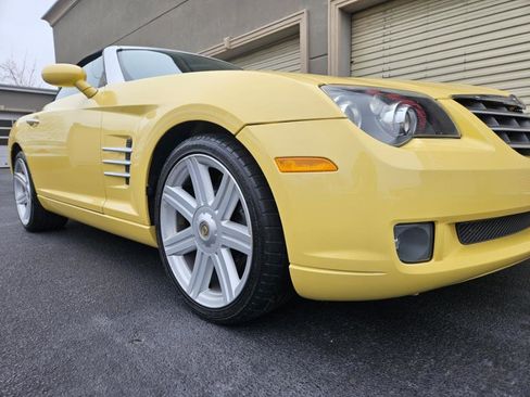 Used 2005 Chrysler Crossfire Limited image 31