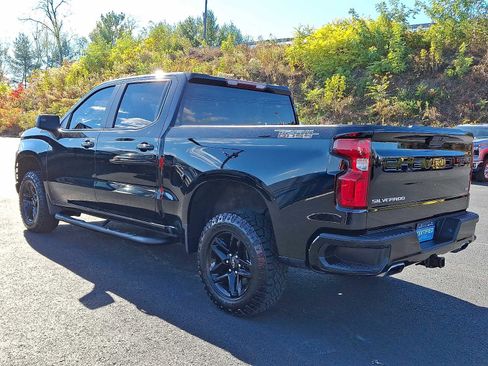 Used 2022 Chevrolet Silverado 1500 LT Trail Boss w/ Bed Protection Package image 5