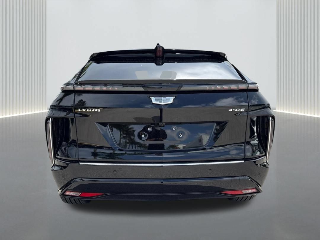 New 2026 Cadillac Lyriq Luxury RWD image 6