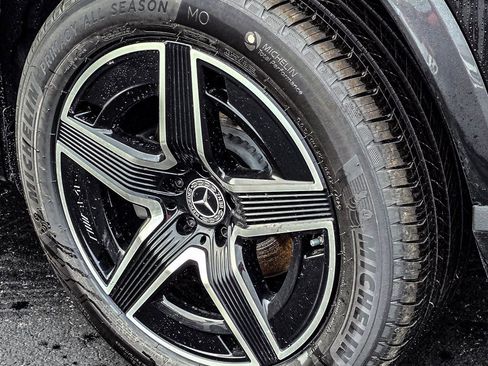 New 2026 Mercedes-Benz GLC 300 4MATIC image 11