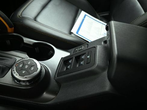 Used 2021 Ford Bronco Badlands AWD/4WD image 16