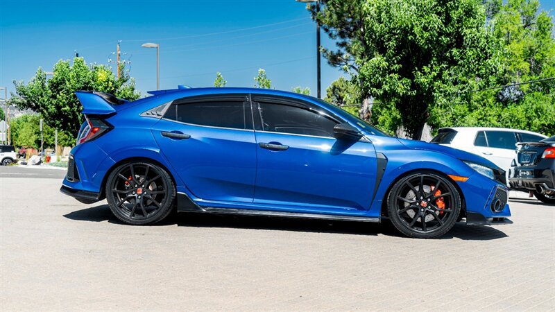 Used 2018 Honda Civic Type R image 5