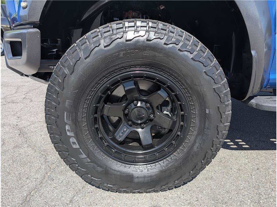 Used 2017 Ford F150 Raptor w/ Equipment Group 802A Luxury AWD/4WD image 18
