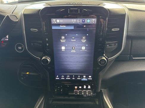 Used 2024 RAM 2500 Laramie w/ Sport Appearance Package image 22