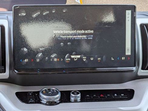 New 2025 Ford Expedition Max Active image 13