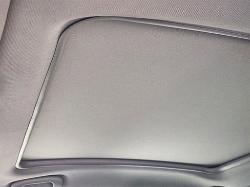 Used 2024 Chevrolet Malibu LT image 19