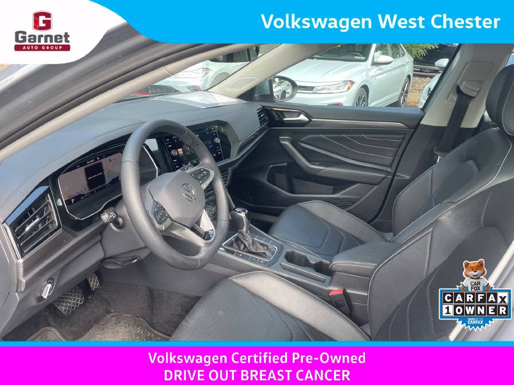 Certified 2024 Volkswagen Jetta SEL FWD image 10