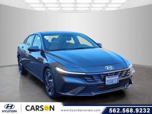 Used 2025 Hyundai Elantra SEL FWD image 1