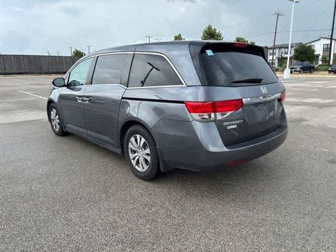 Used 2016 Honda Odyssey SE image 3