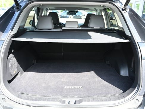 Used 2019 Toyota RAV4 XLE Premium w/ Cold Weather Package AWD/4WD image 18