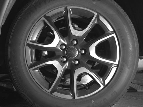 Used 2025 Jeep Compass Trailhawk image 14