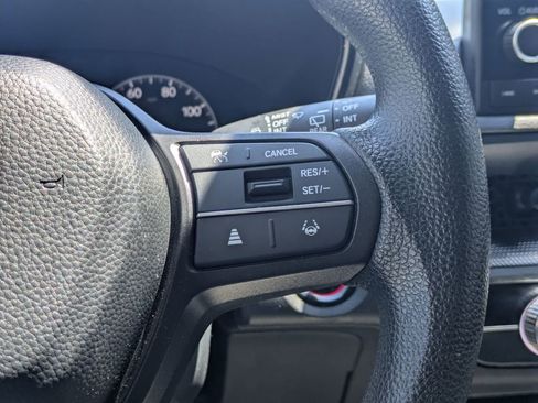 Used 2025 Honda CR-V LX image 23