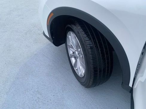 Certified 2025 Honda CR-V EX image 29