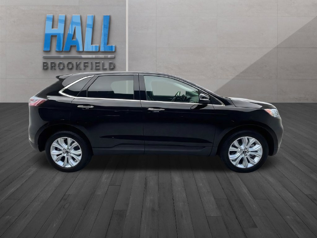 Used 2023 Ford Edge Titanium w/ Cargo Accessory Package AWD/4WD image 7