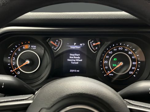 Used 2024 Jeep Wrangler Sport AWD/4WD image 16