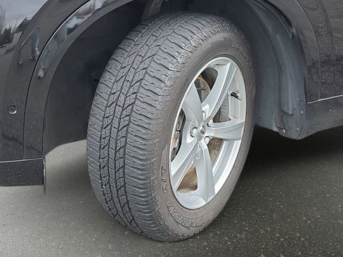 Used 2016 Volvo XC90 T5 Momentum image 37