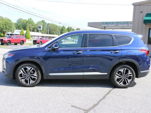 Used 2019 Hyundai Santa Fe AWD image 2