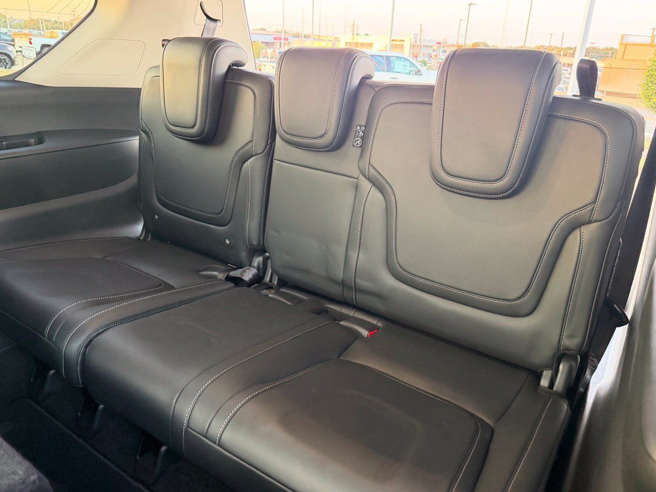 Certified 2025 Nissan Armada SV RWD image 32