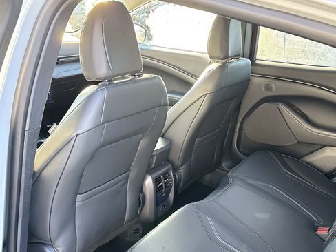 Used 2023 Ford Mustang Mach-E Premium image 15