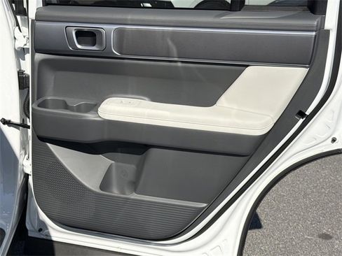 New 2026 Hyundai Santa Fe SEL image 16