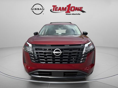 New 2026 Nissan Pathfinder SV image 2