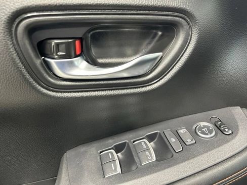 Certified 2024 Honda HR-V Sport image 24