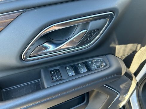 Used 2023 Chevrolet Tahoe High Country image 23