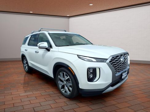 Used 2022 Hyundai Palisade SEL w/ 8P Bench Seat Package AWD/4WD image 2