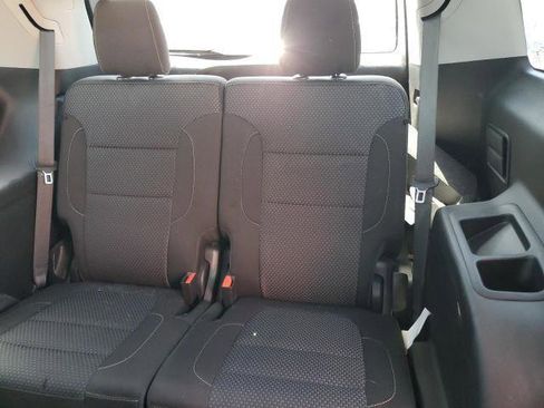 Used 2020 GMC Acadia SLE image 9