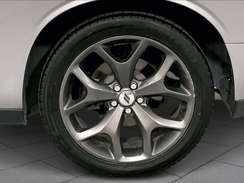Used 2018 Dodge Challenger SXT Plus image 9