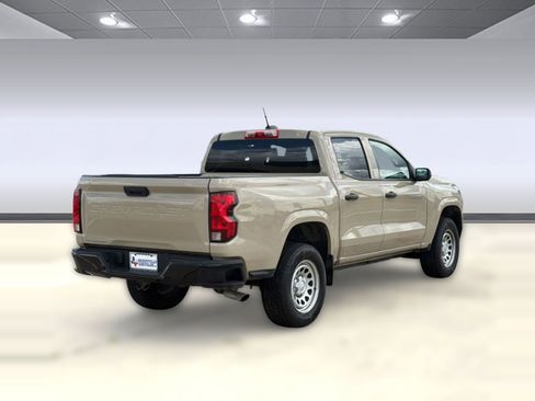 Used 2023 Chevrolet Colorado W/T image 9