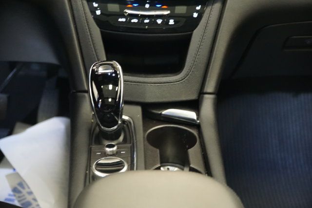 Certified 2024 Cadillac XT6 Premium Luxury AWD/4WD image 15