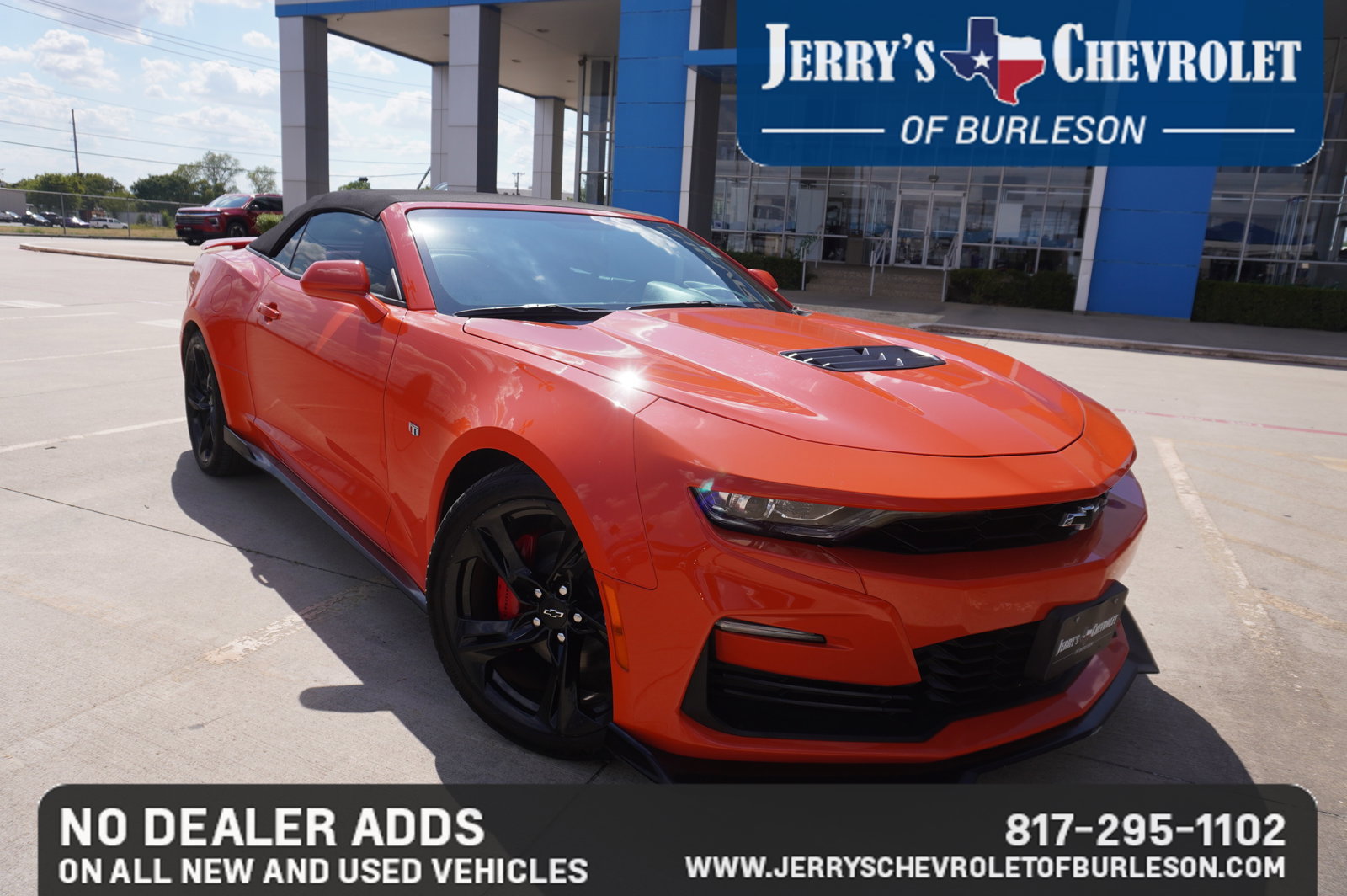 Used 2021 Chevrolet Camaro SS RWD image 2