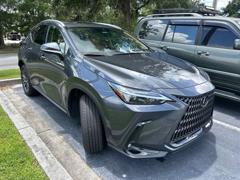 Used 2025 Lexus NX 250 FWD w/ Accessory Package (Z1) image 3