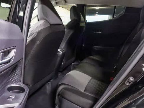 Certified 2021 Toyota C-HR LE FWD image 18