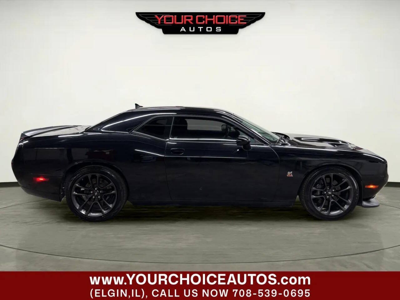 Used 2023 Dodge Challenger R/T Scat Pack RWD image 11