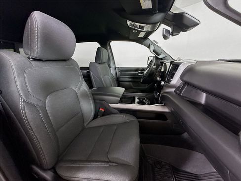 Used 2025 RAM 1500 Big Horn AWD/4WD image 28