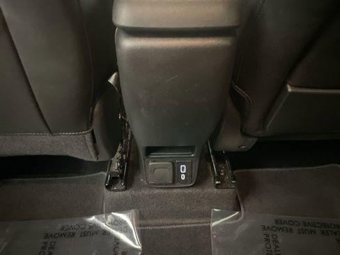 Used 2024 Chevrolet TrailBlazer RS w/ Convenience Package image 14