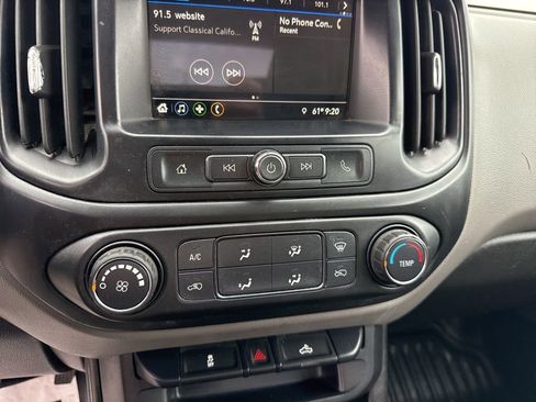 Used 2019 Chevrolet Colorado W/T w/ WT Convenience Package RWD image 14