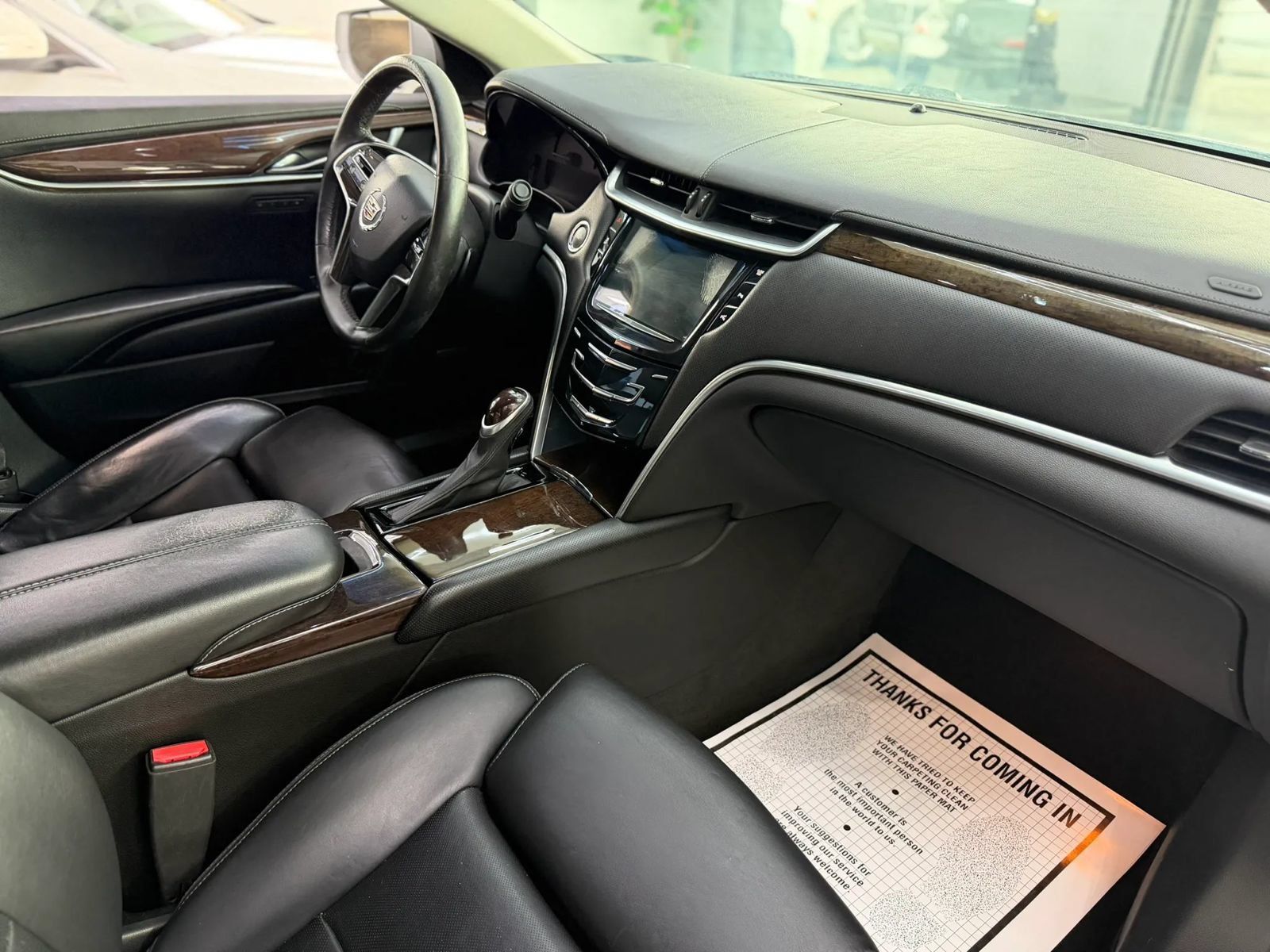 Used 2014 Cadillac XTS Luxury FWD image 12