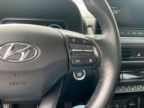 Used 2023 Hyundai Kona Limited AWD/4WD image 20