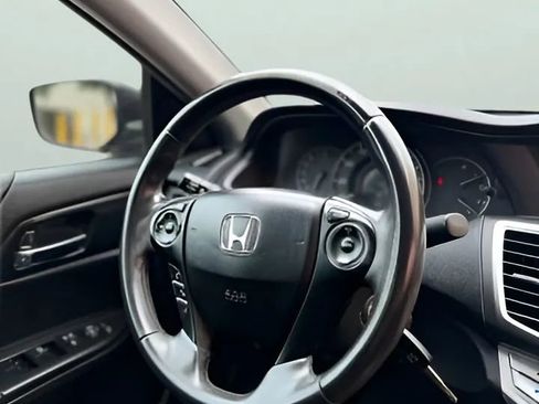 Used 2014 Honda Accord Sport image 26