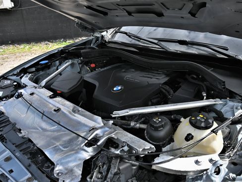 Used 2024 BMW X4 xDrive30i w/ M Sport Package image 14